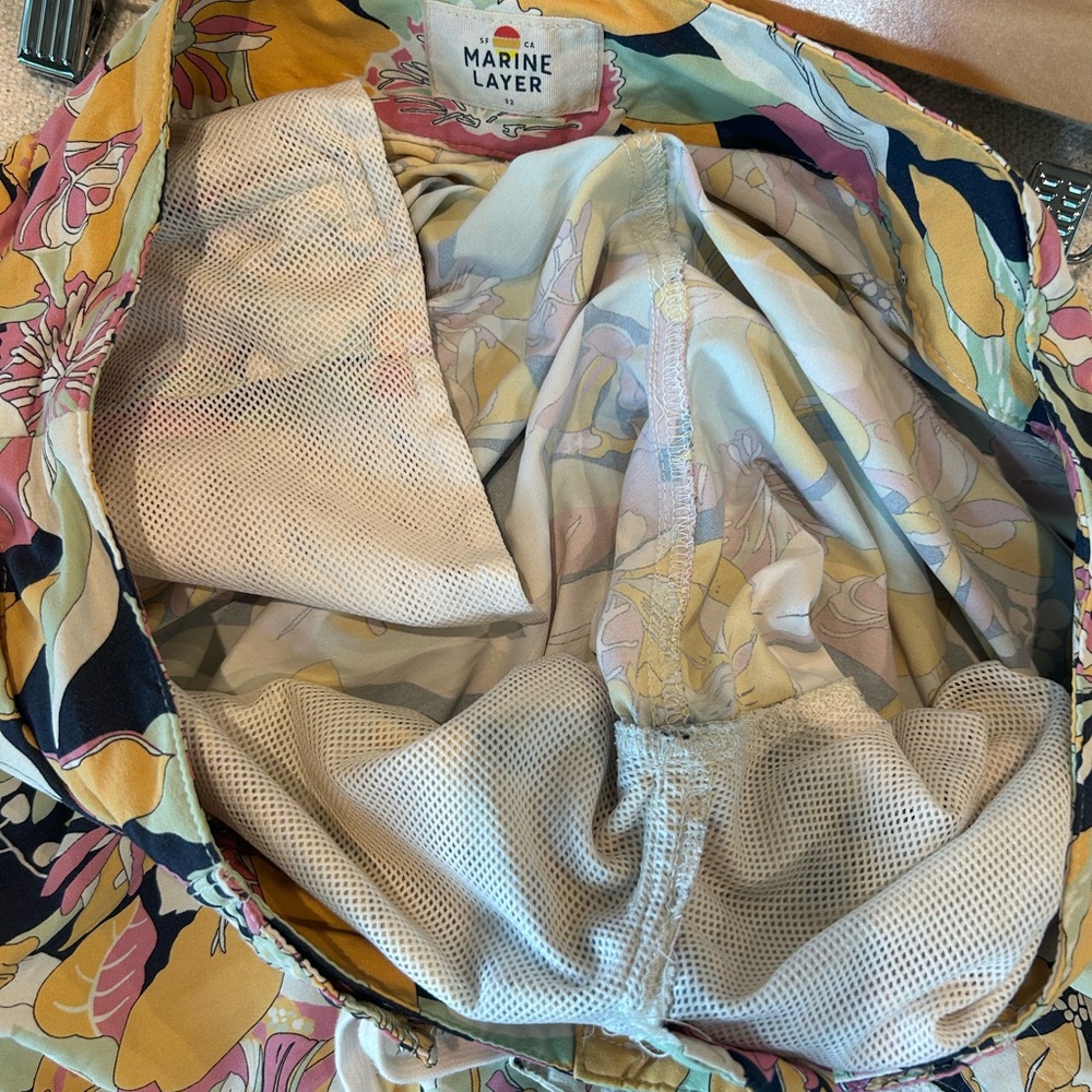 Marine Layer Coronado Board Short in Vintage Floral Print Size 32 - Picture 5 of 6